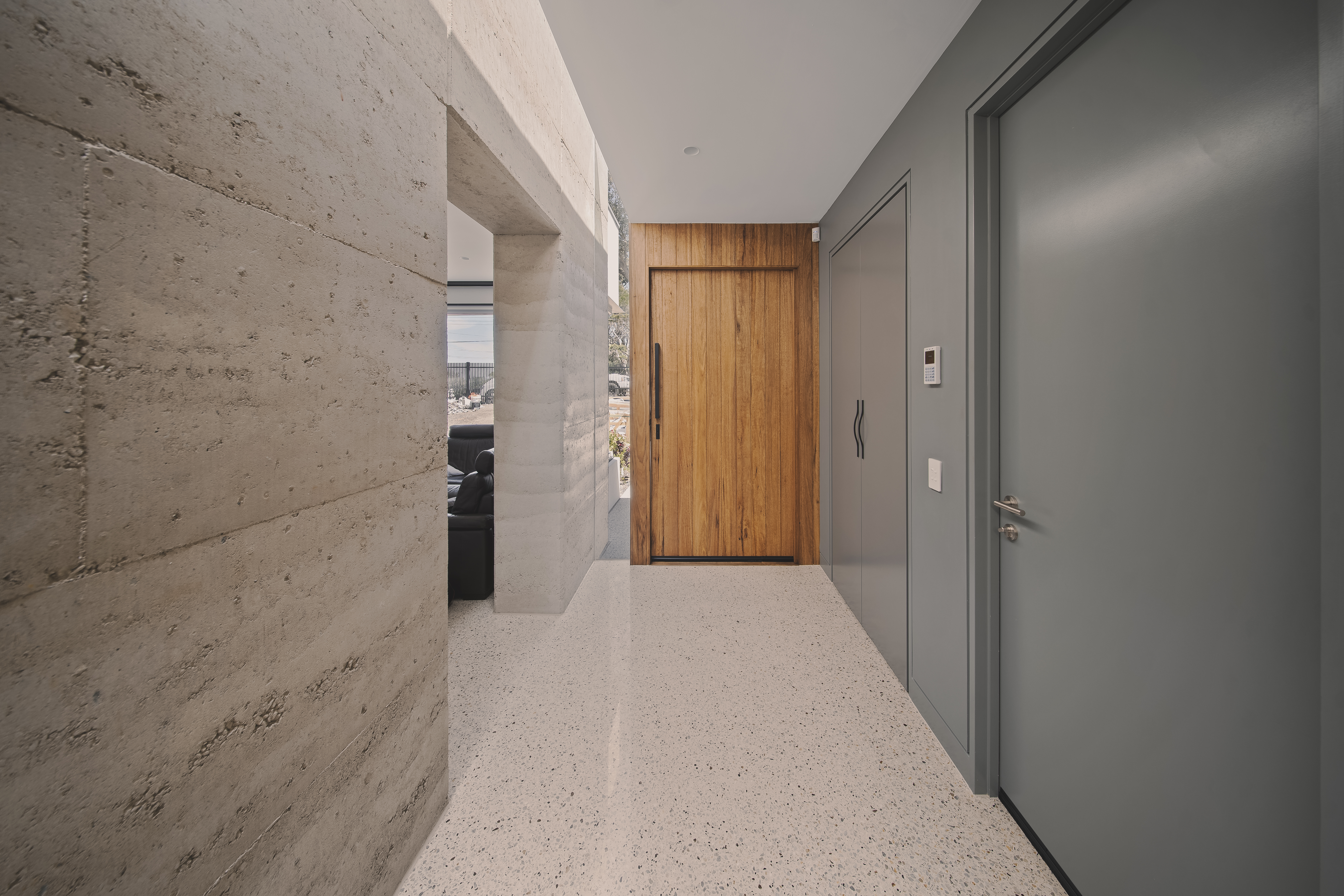 Silver St Eltham interior