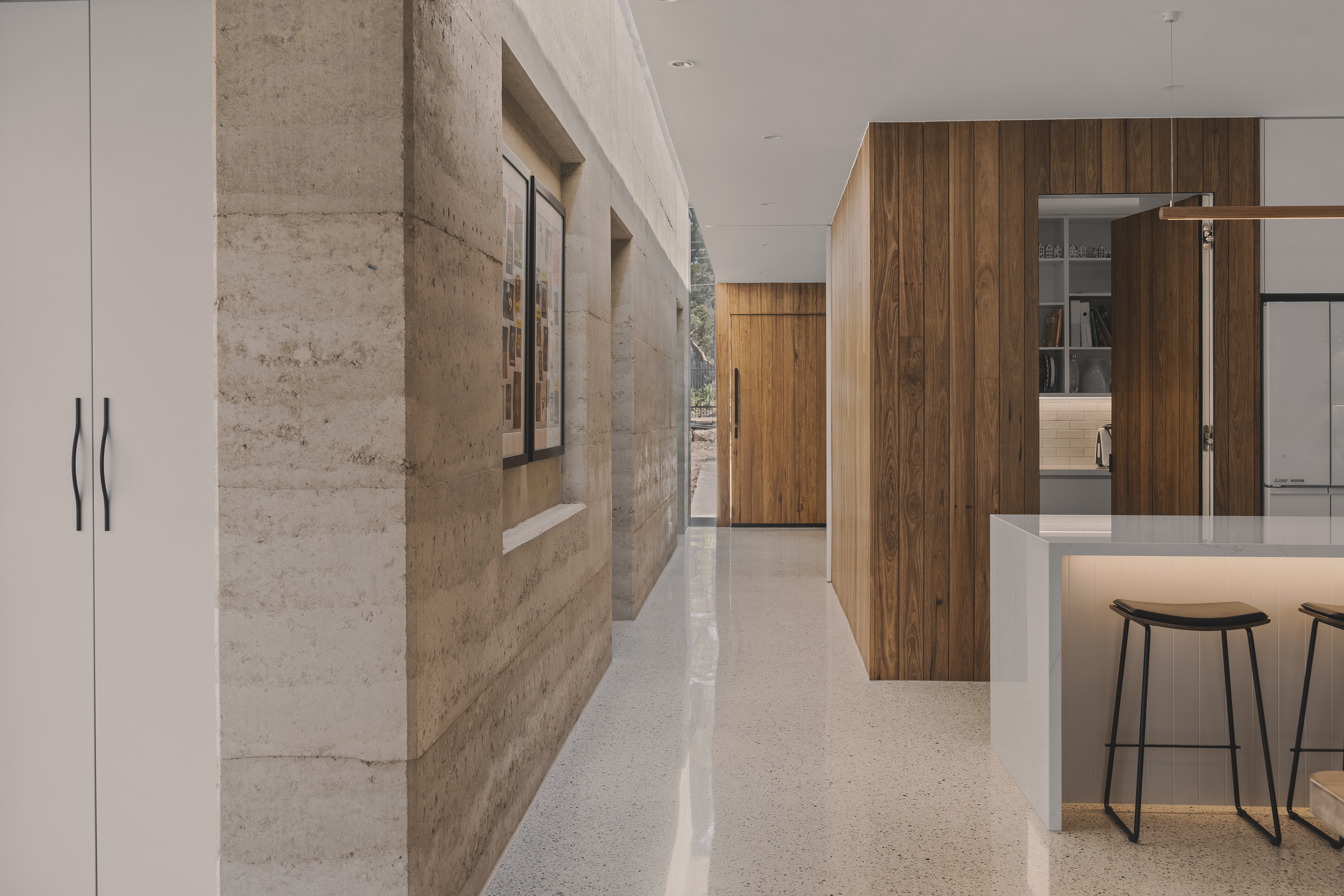 Silver St Eltham interior