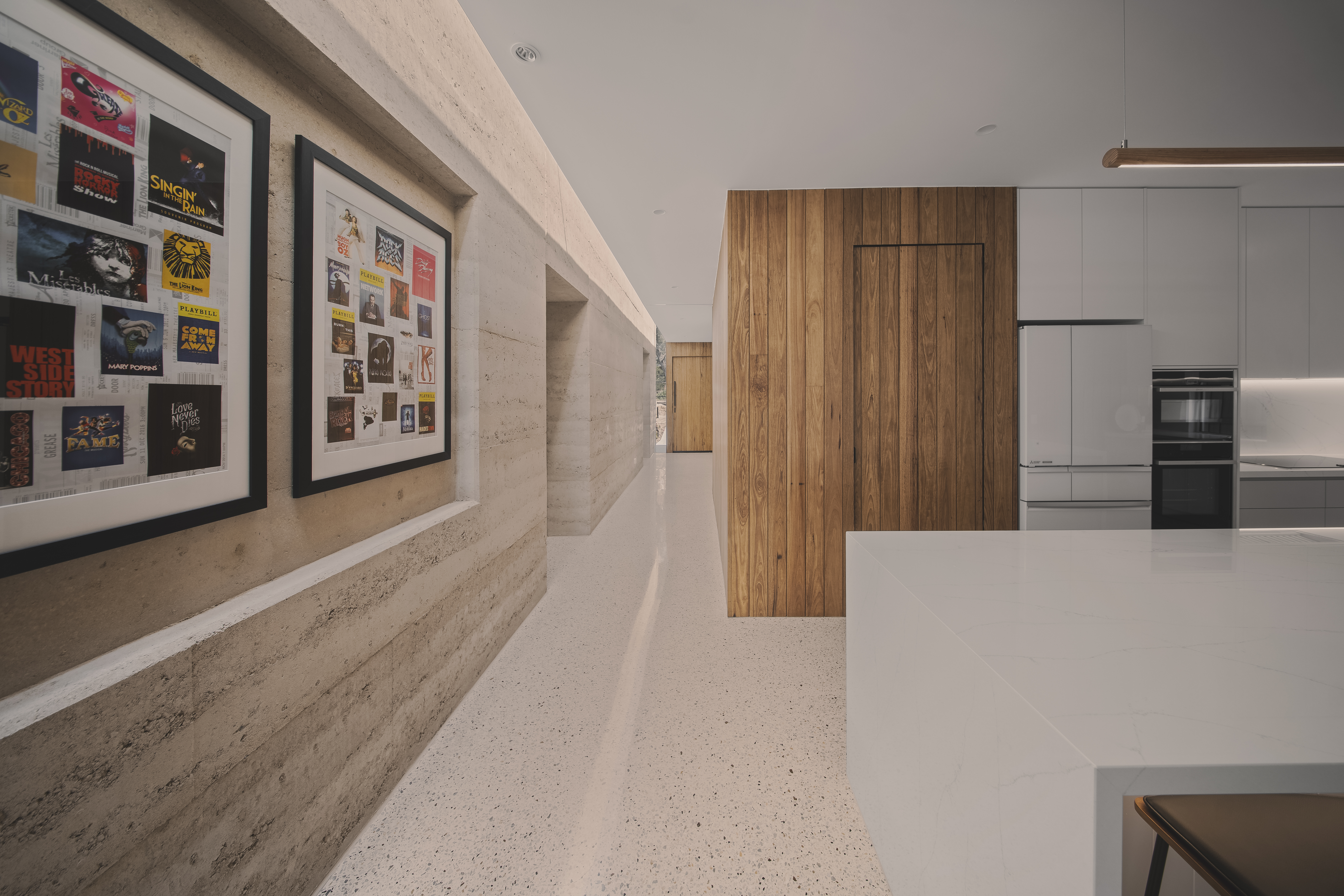 Silver St Eltham interior