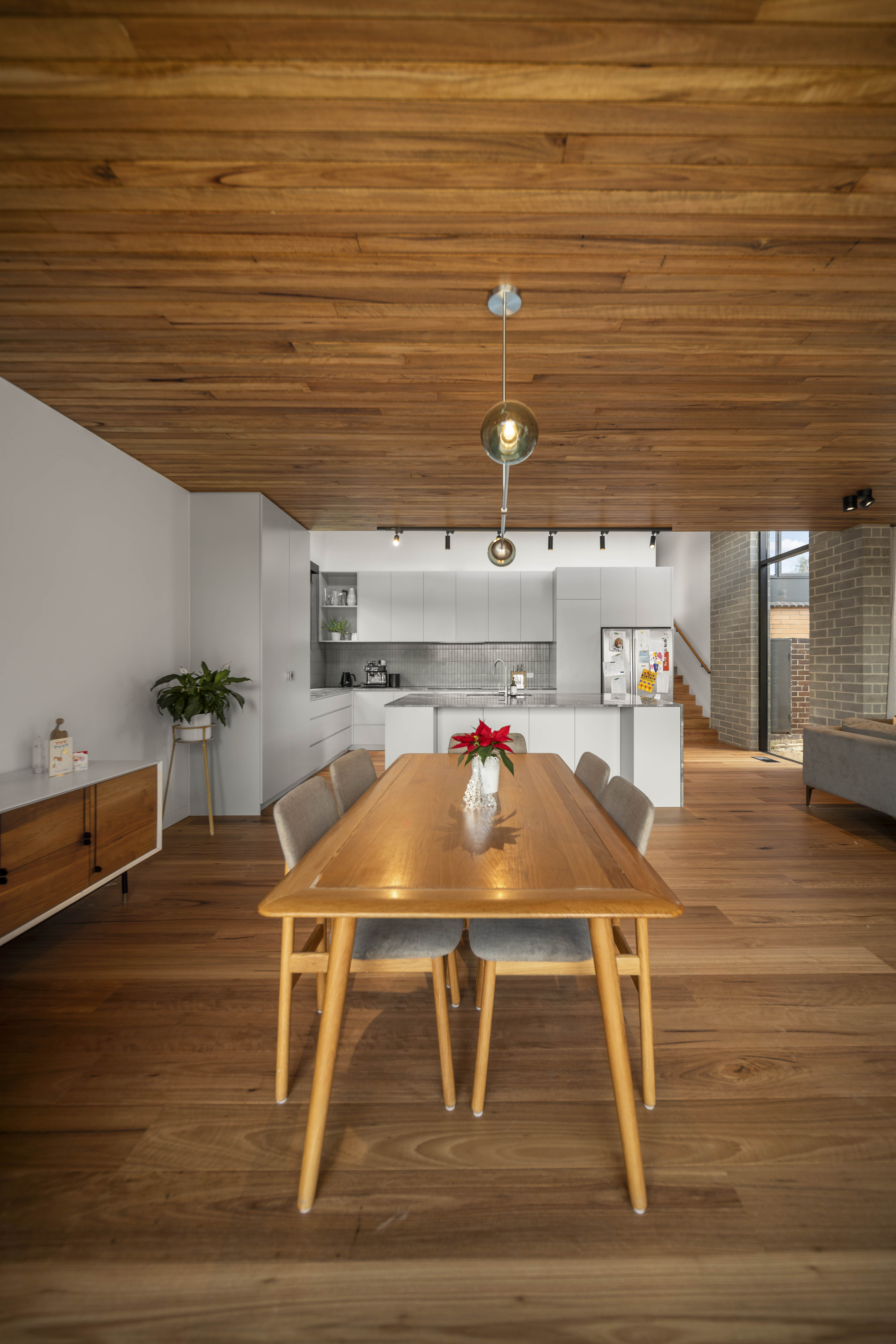 Ryan Developments — Munro St, Macleod